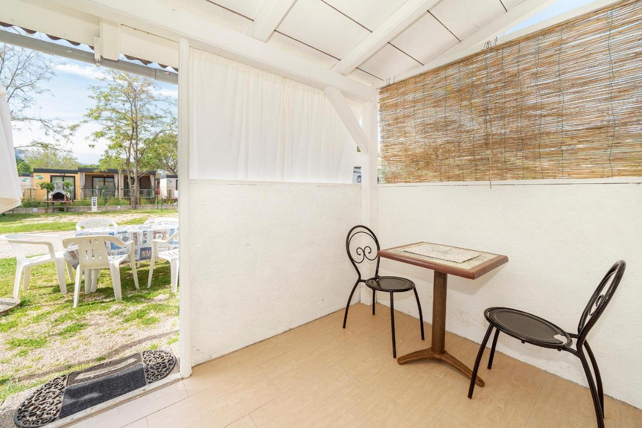 Camp Mali Bungalow Baska  Ngoại thất bức ảnh